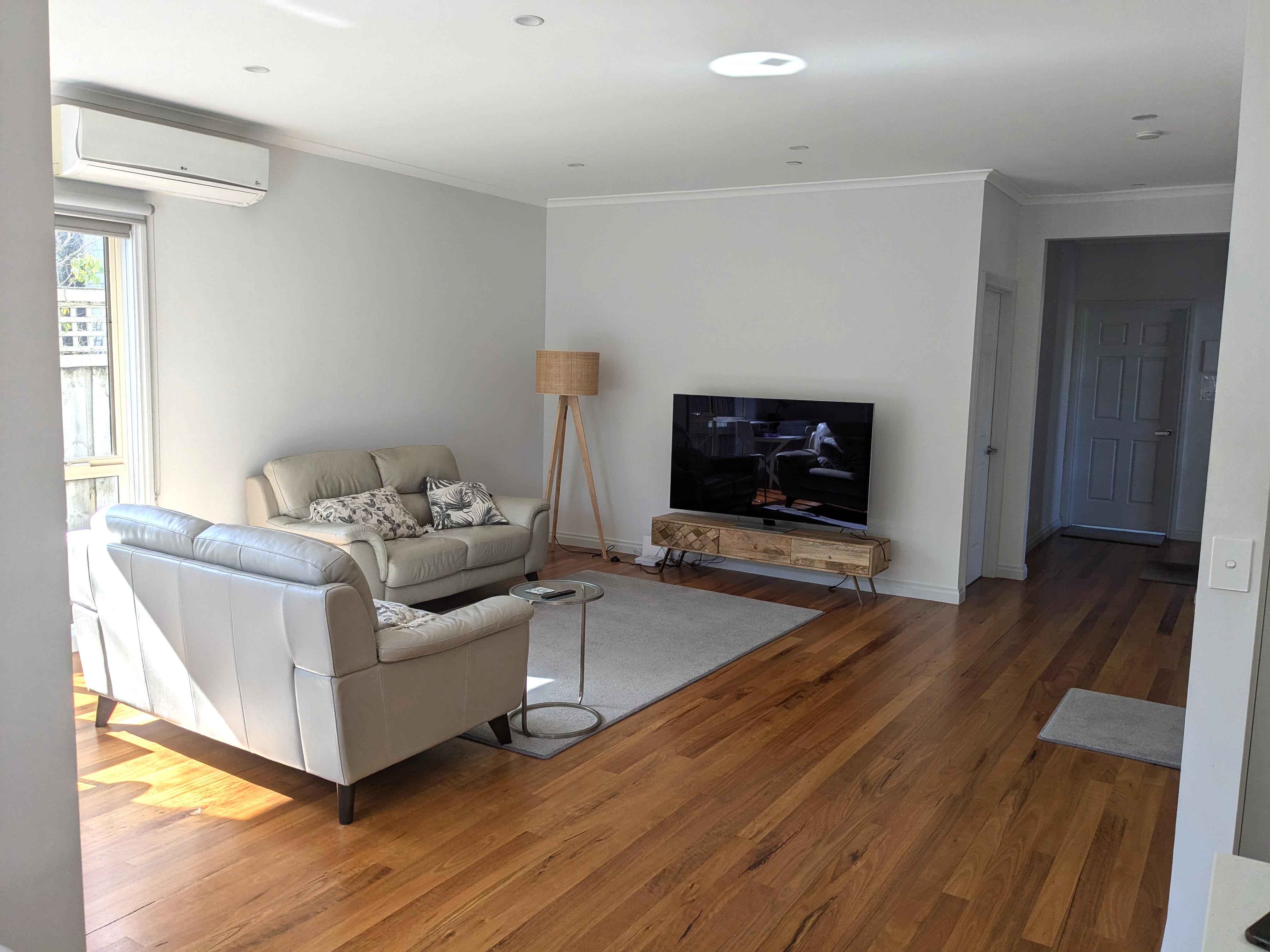 2 Women 25-35 looking for a housemate in Balwyn (SIL) — Home image 12