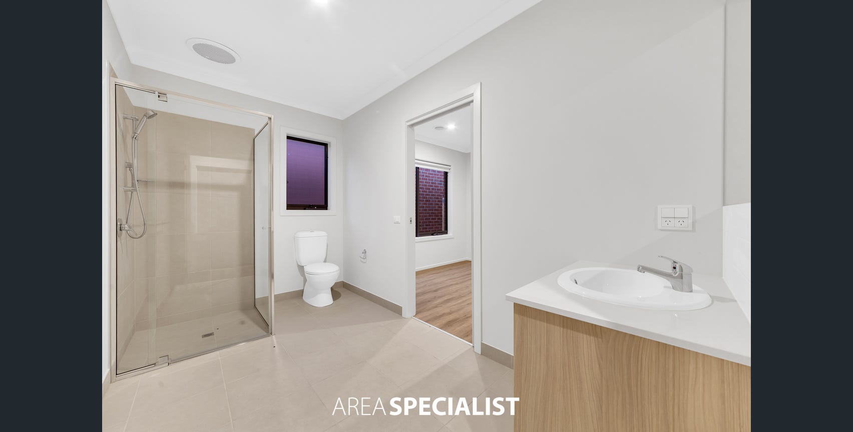 Clyde North – SDA Improved Liveability House for 3 Residents — Home image 15