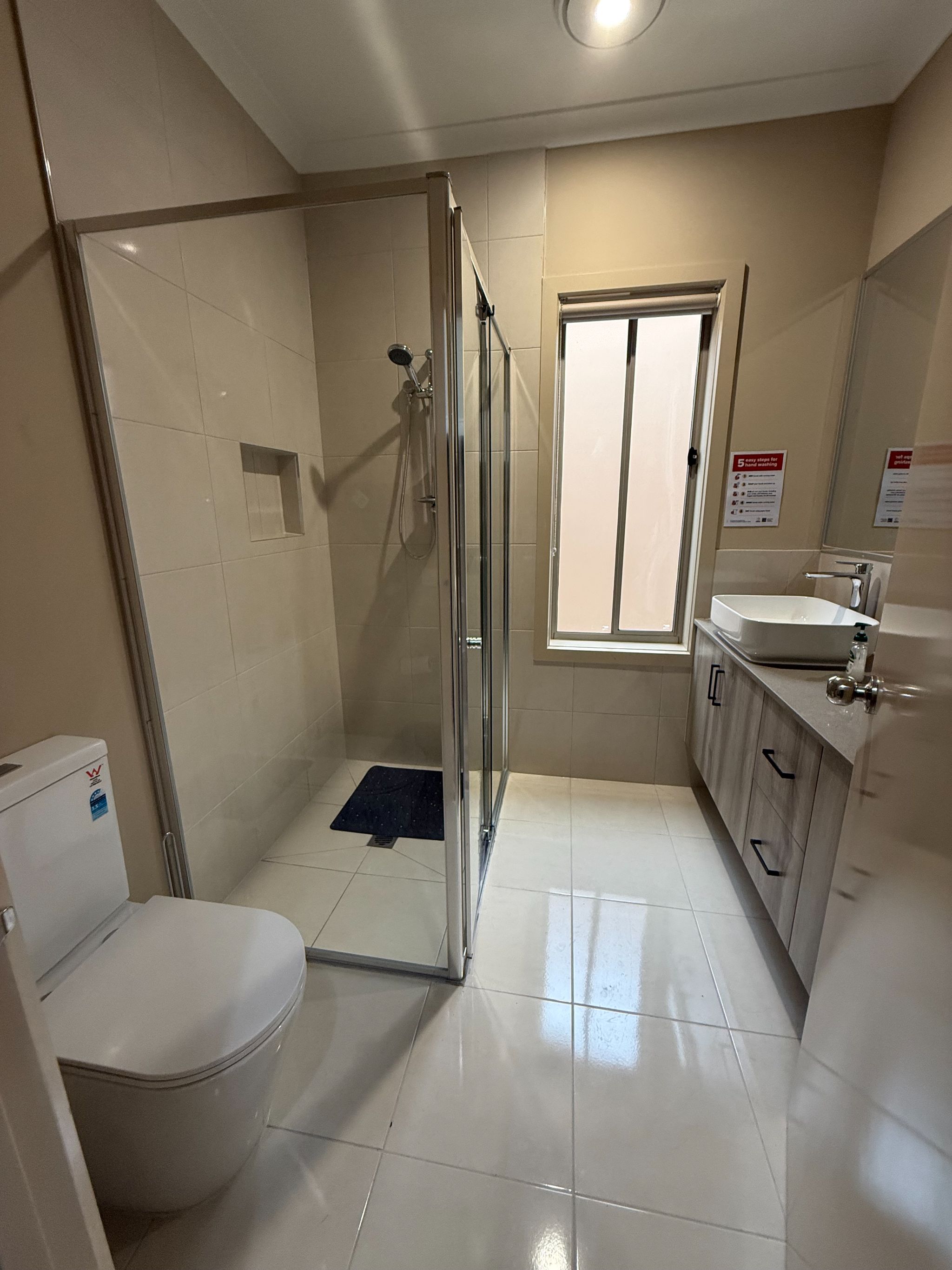 Modern 4-Bedroom Home for Rent – Walk to supermarket, Bus Stop, GP & More! — Home image 9