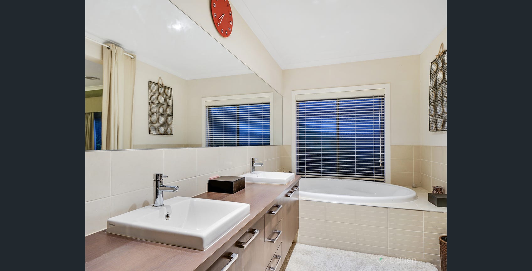 Seeking Resident at 1:3 Ratio  Accessible Home Cranbourne East TAC  NDIS — Home image 7