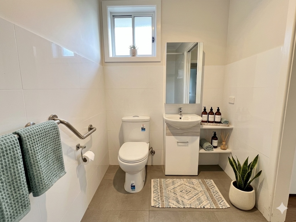 Cosy Desirable Home in Springvale — Home image 4