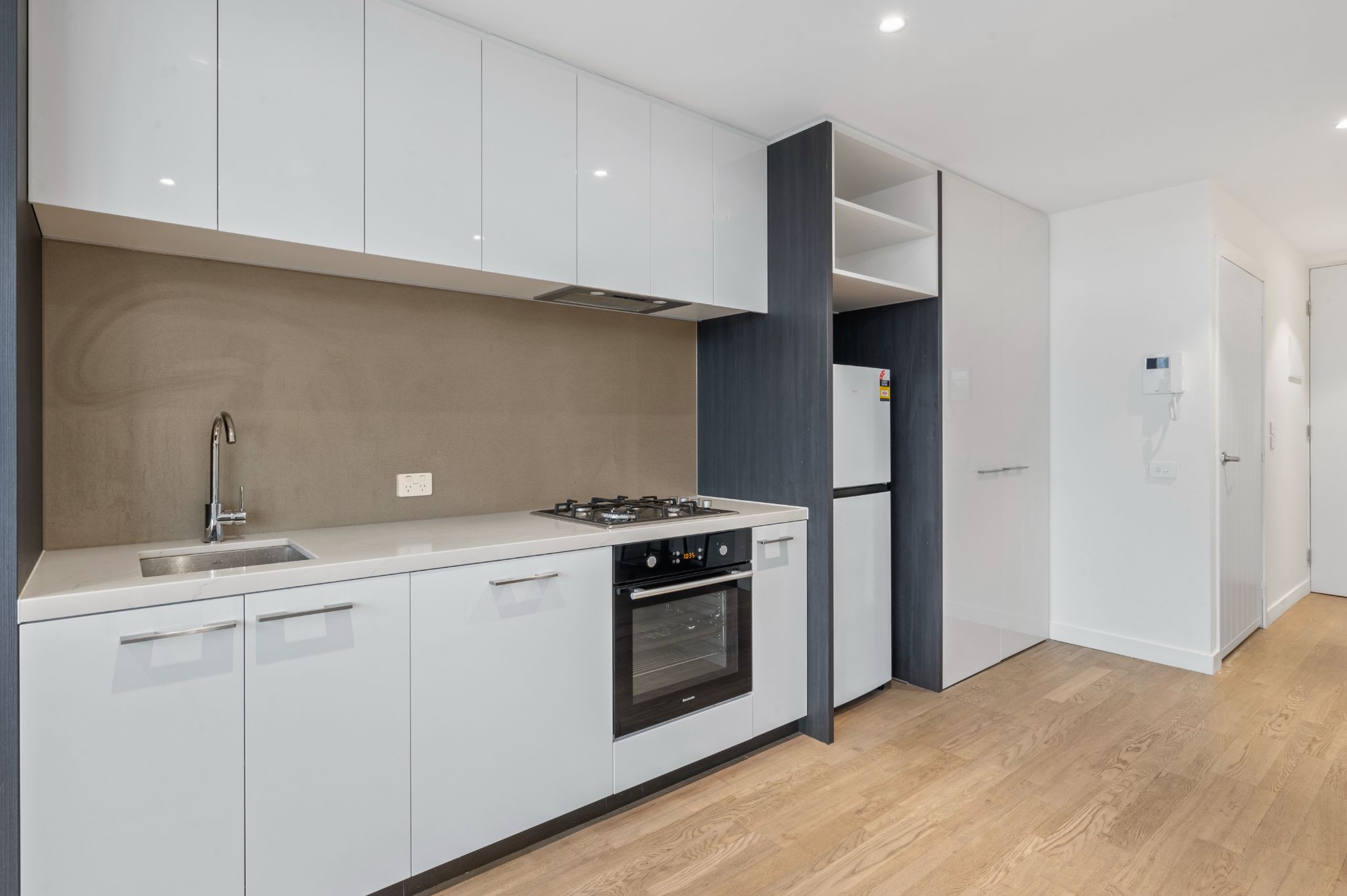 BRUNSWICK SDA — Home image 9