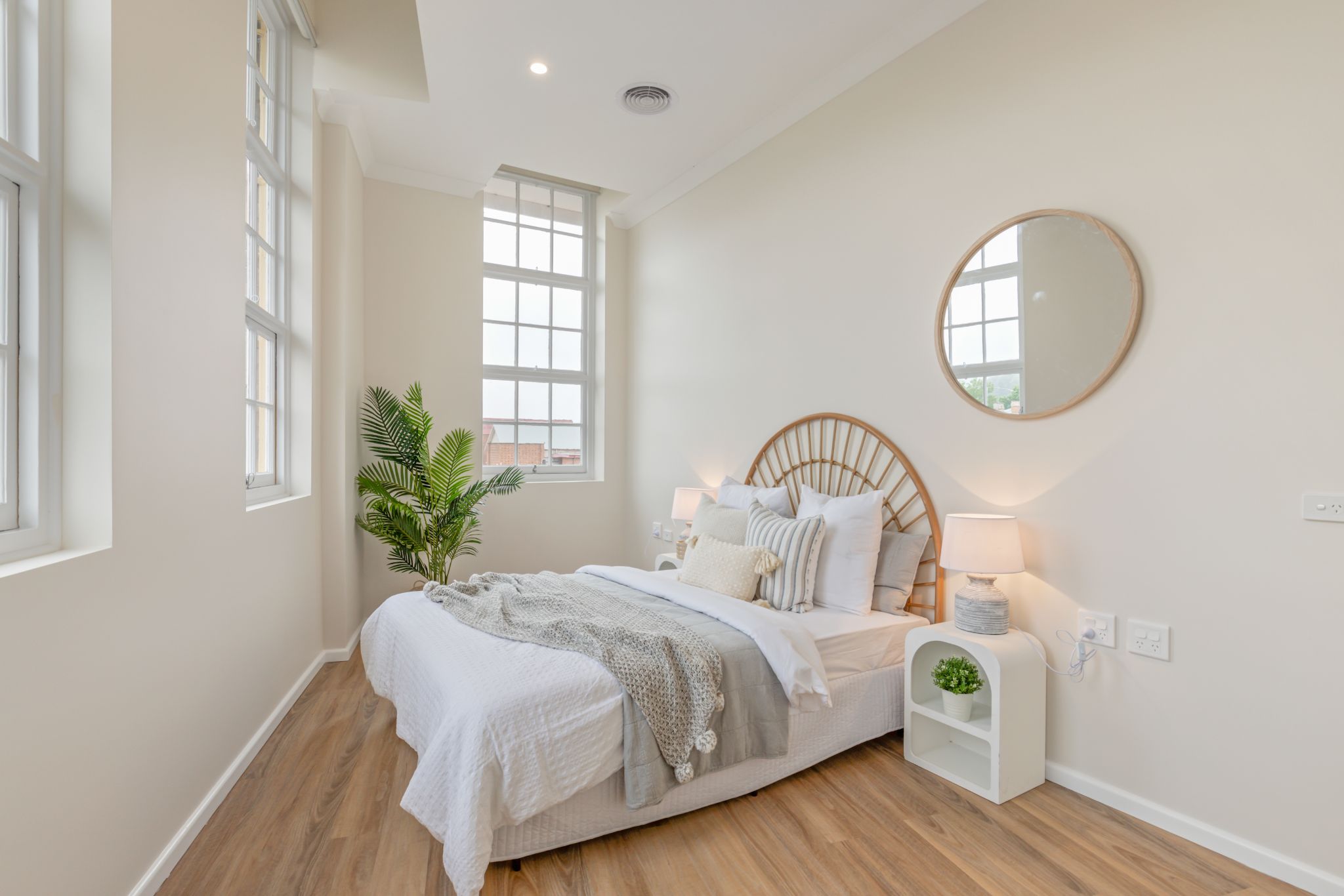 Luxury Boutique SDA Apartments - 2 Bedroom — Home image 3
