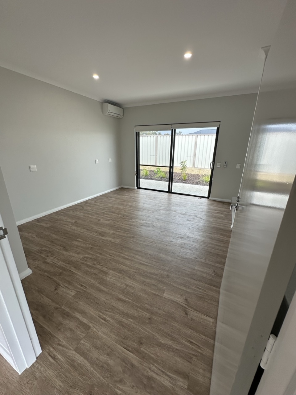 Australind SDA House — Home image 8