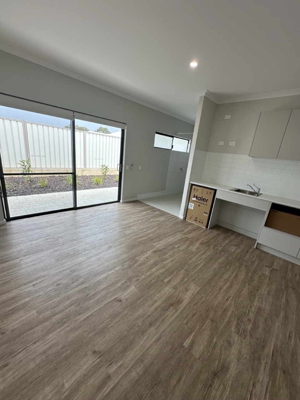Australind SDA House — Home image 12