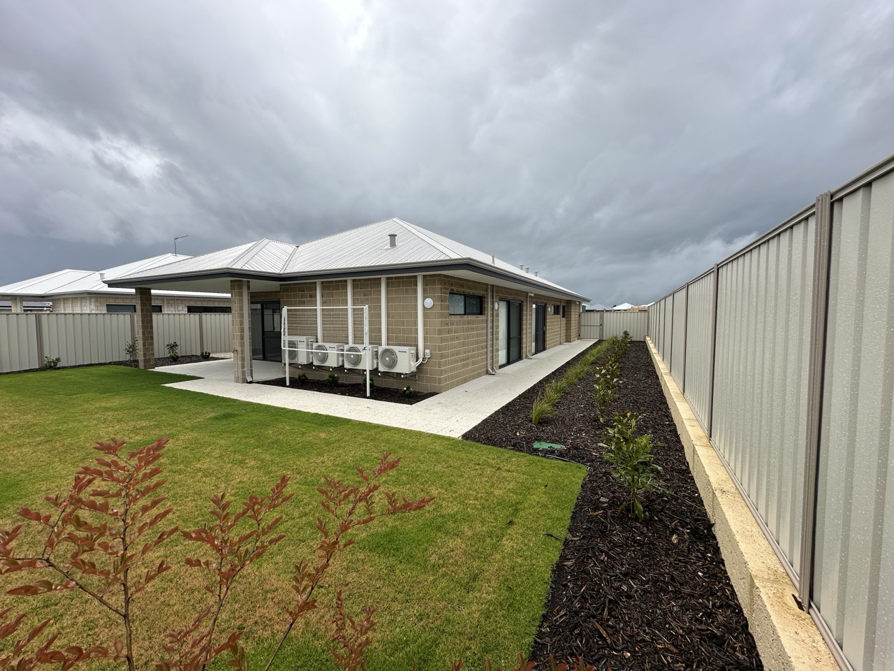 Australind SDA House — Home image 17