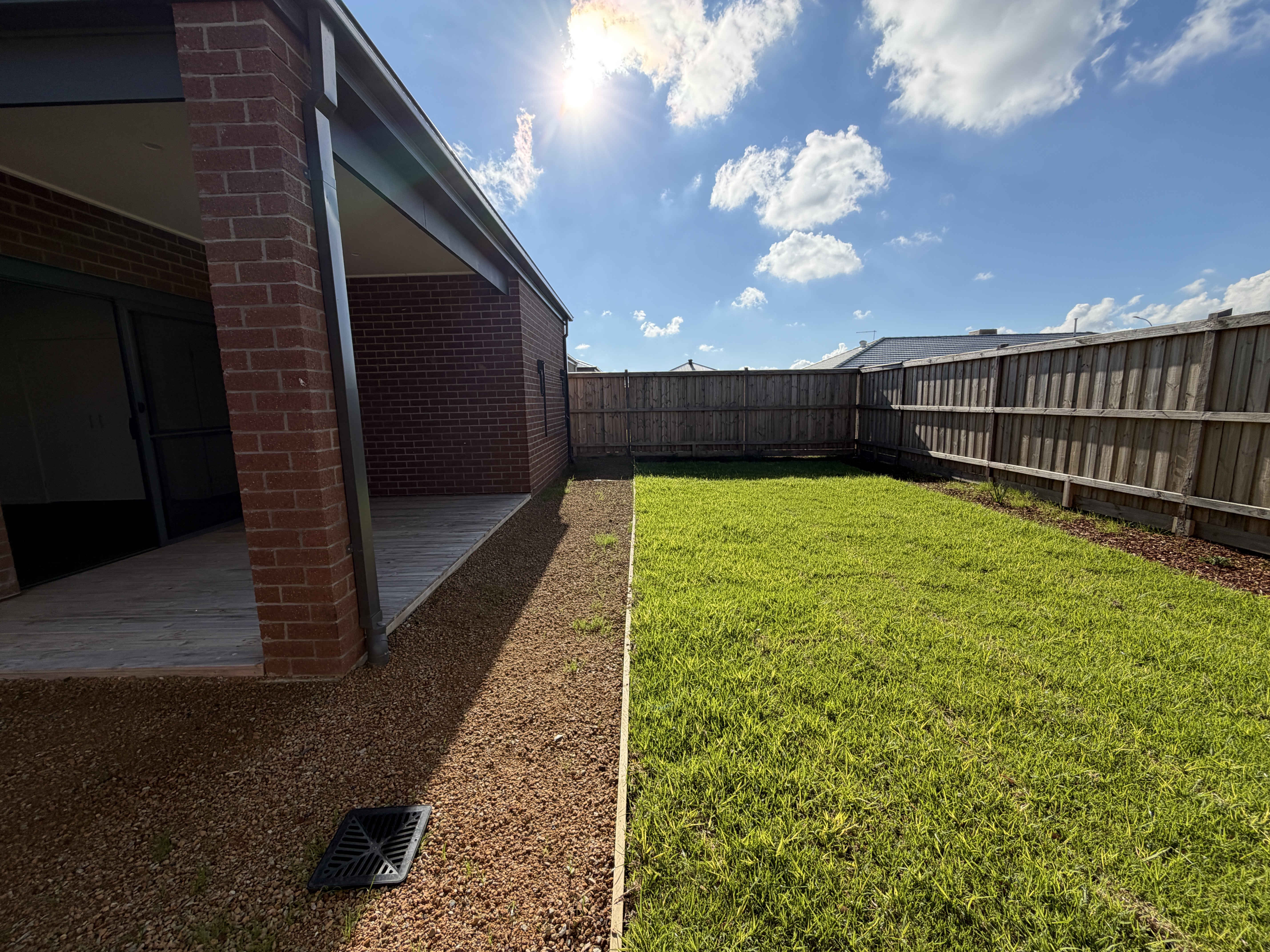 Spacious 2+OOA Robust + Breakout Room Home in Prime Ballarat Location — Home image 6