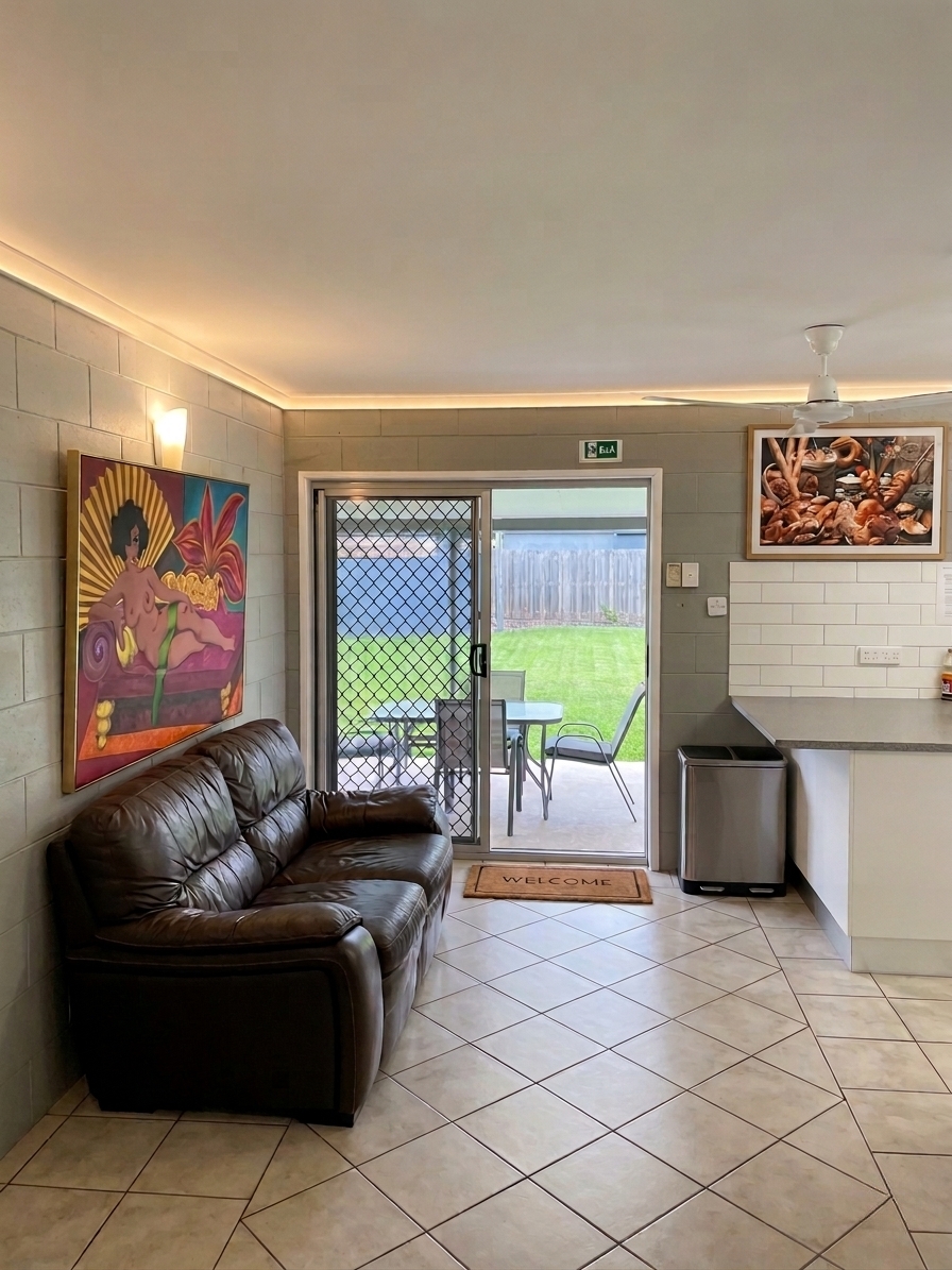 Comfortable Living in Edmonton — Home image 2
