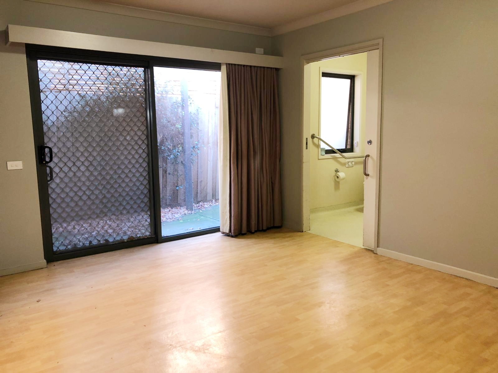 High quality designed home in Clayton South — Home image 3