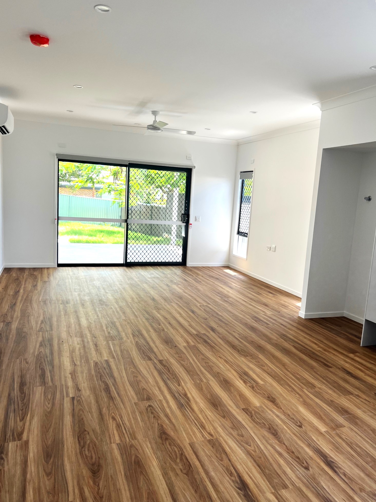 3 Bedroom home + OOA in Thornlands, Queensland — Home image 4