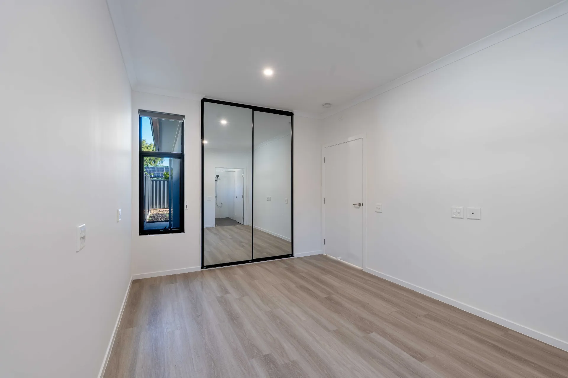 A-Beach Road — Home image 9