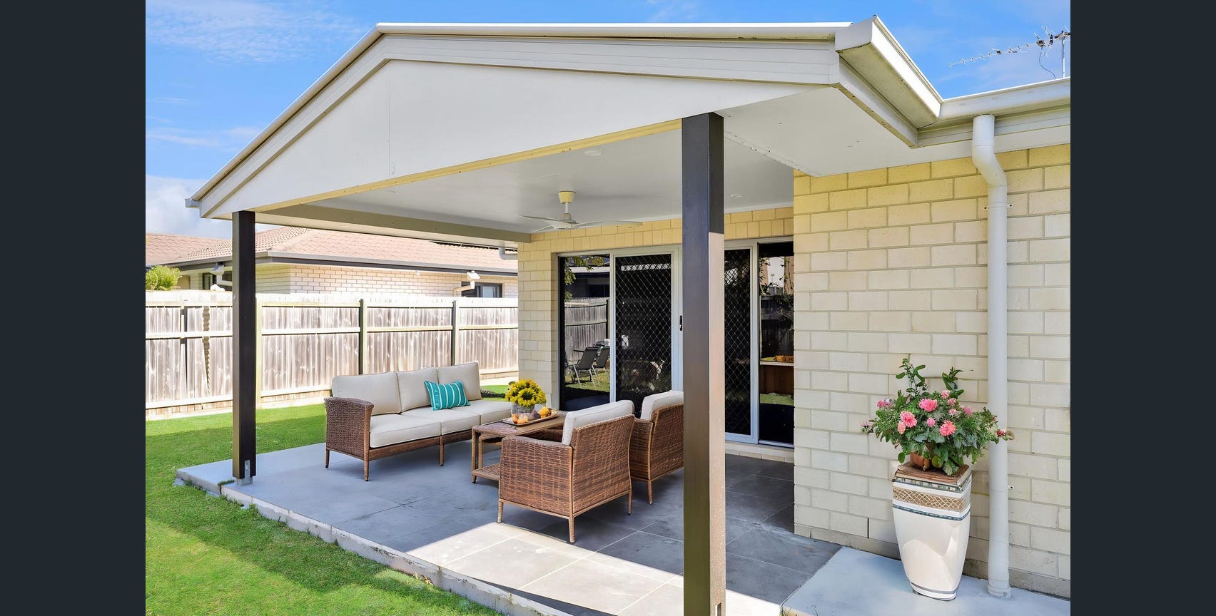 SIL house In Lawnton — Home image 8