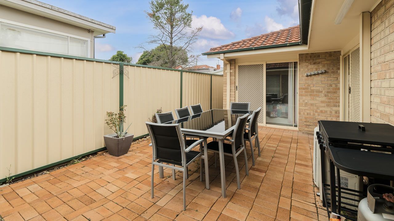 Hurley House — Home image 9