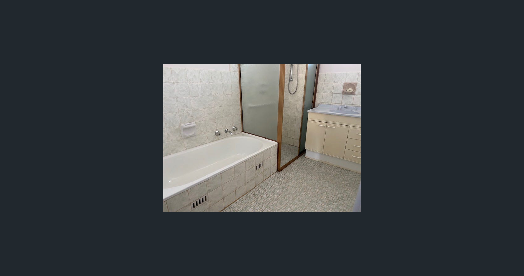 Salisbury East — Home image 4