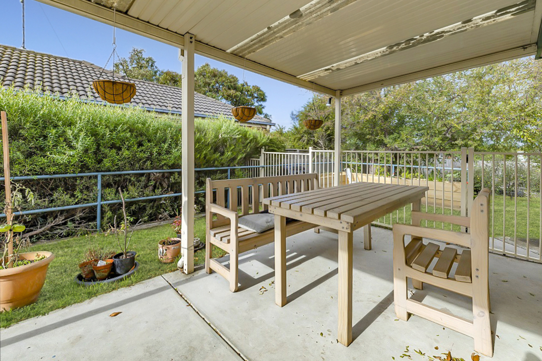 Spacious home in sought after Highton close to St Augustine's Lagoon. — Home image 2