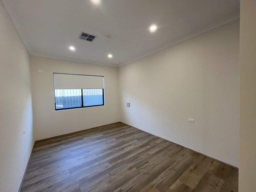 Madora Bay: Seaside Living Awaits - 3 Resident HPS Home — Home image 7