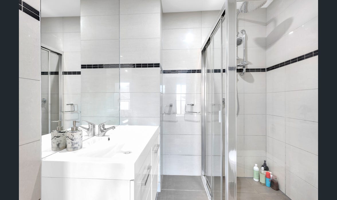 Accessible SIL Accommodation with Three Vacant Rooms in Brunswick — Home image 4