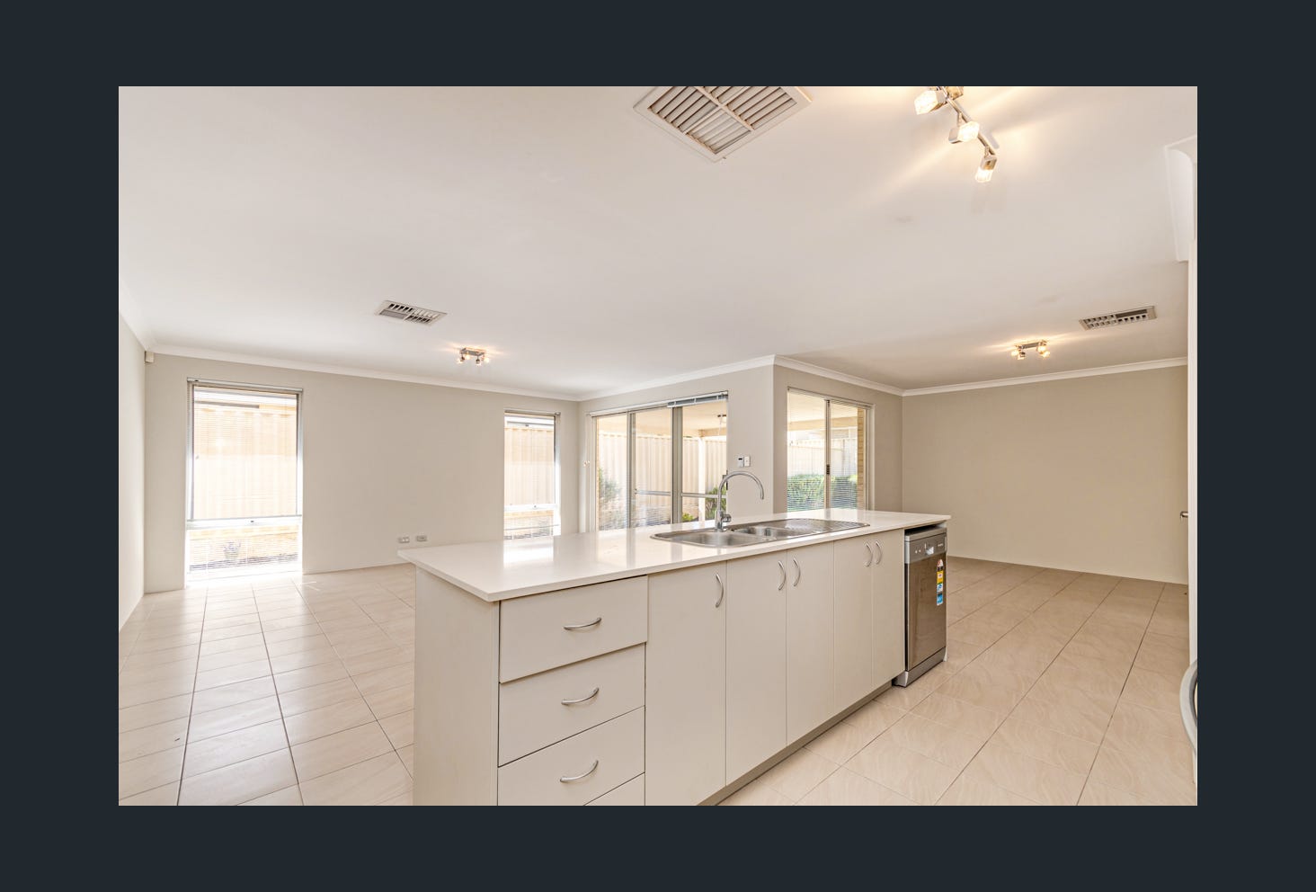 Butler Shared Accomodation for ILO,STA,MTA,SIL — Home image 7