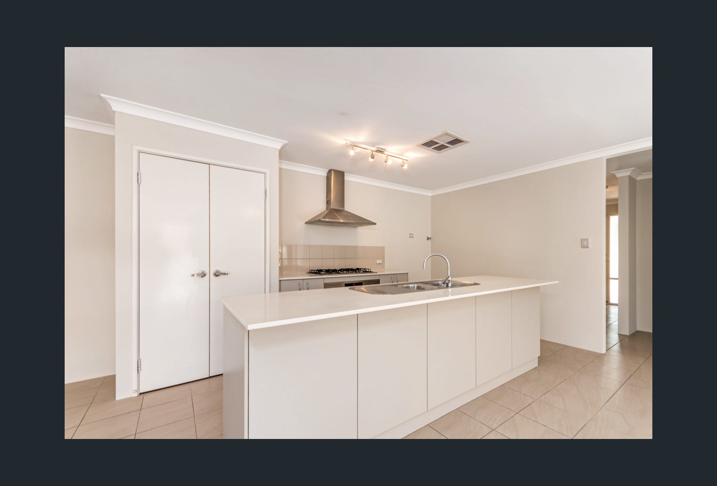 Butler Shared Accomodation for ILO,STA,MTA,SIL — Home image 12