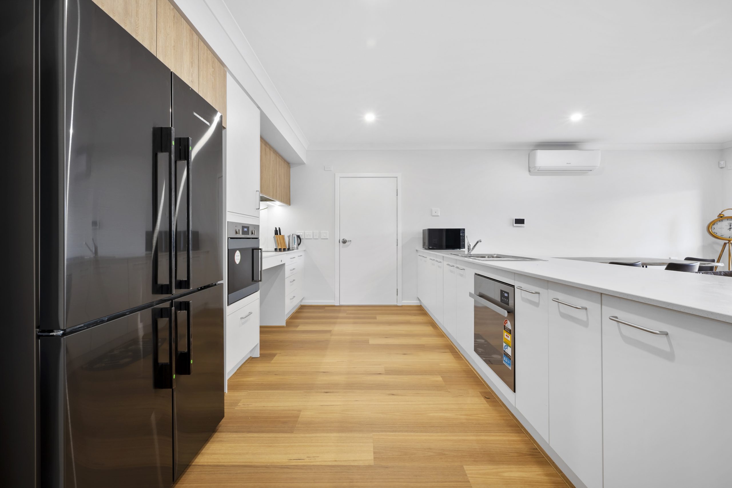 π Brookfield, VIC π 3 π 3 π 2 High Physical/Robust Hybrid SDA property 3 Vacancies in Brookfield
