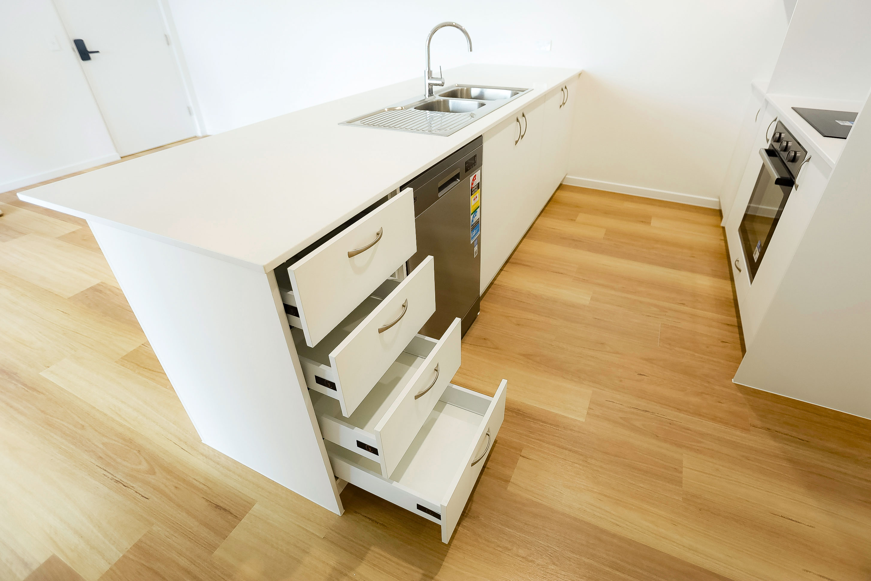 STA/MTA/ILO/Respite Fully accessible 3 bedroom SIL Unit-Mount Gravatt — Home image 3