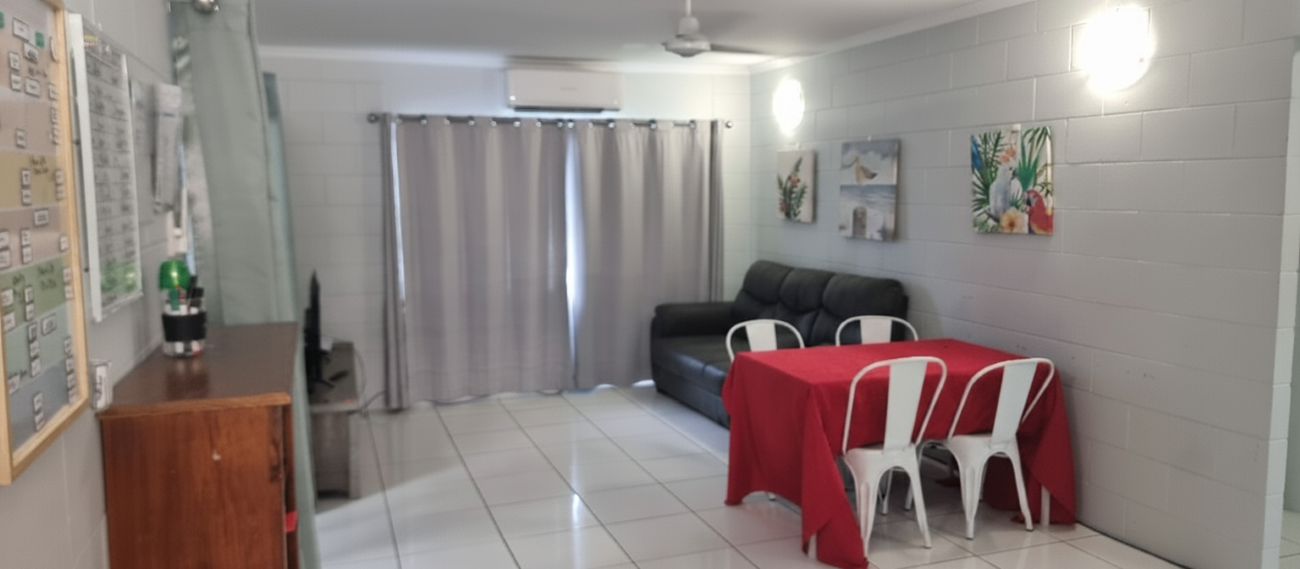 Comfortable and Cozy SIL in Cairns — Home image 4