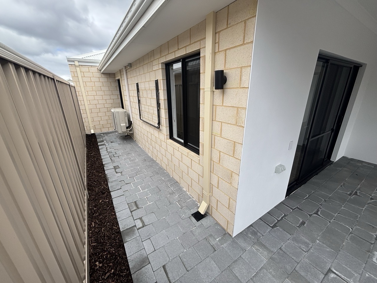 Amazing New SDA in Kwinana — Home image 3