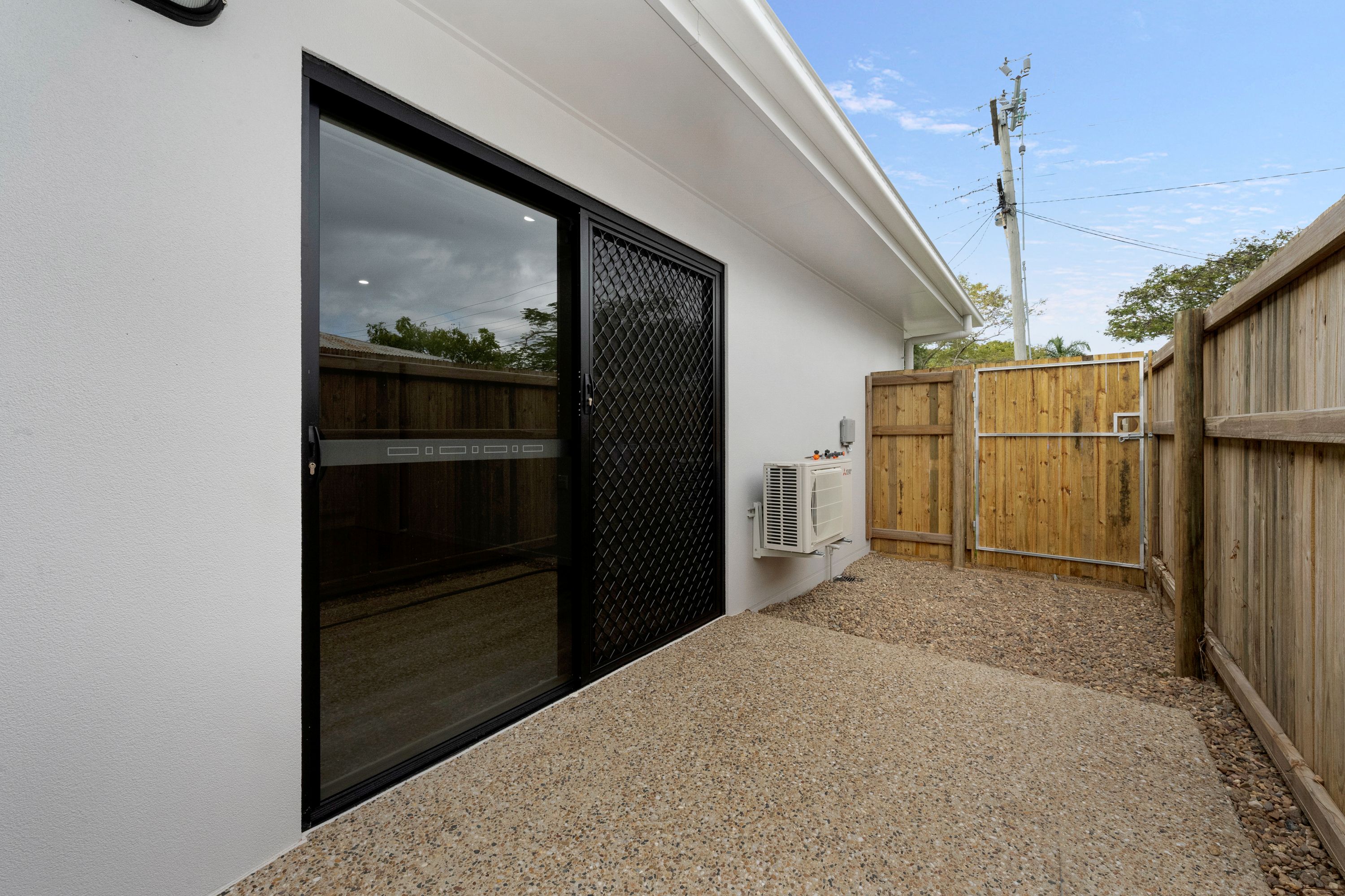 Space, Comfort, and Care — Right in the Heart of Townsville — Home image 6