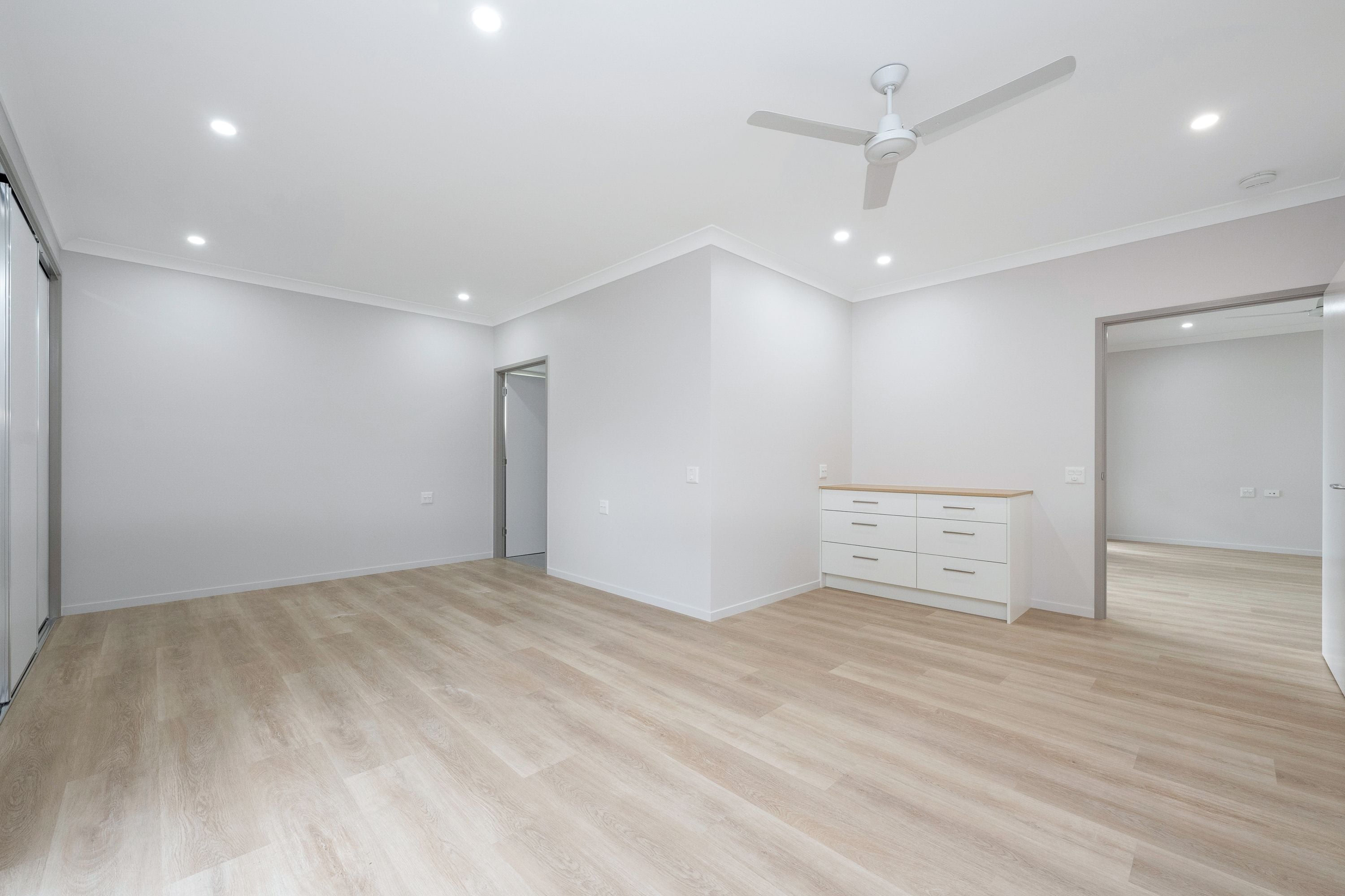 Space, Comfort, and Care — Right in the Heart of Townsville — Home image 13