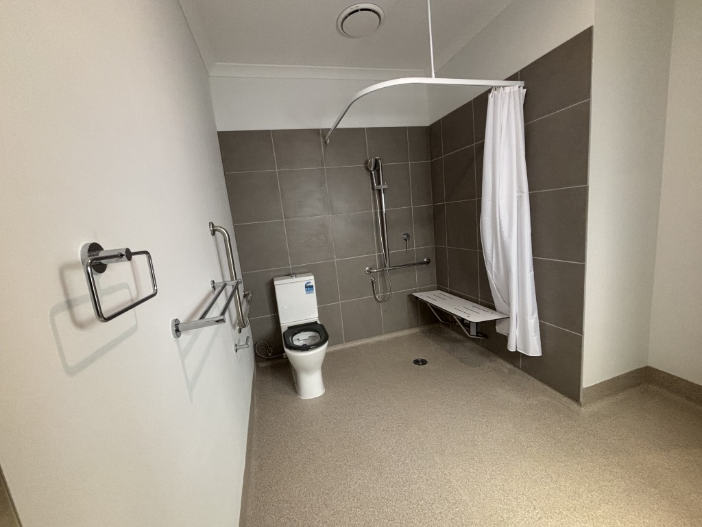 HPS 3 Resident + OOA HPS Home in Armstrong Creek, VIC — Home image 11