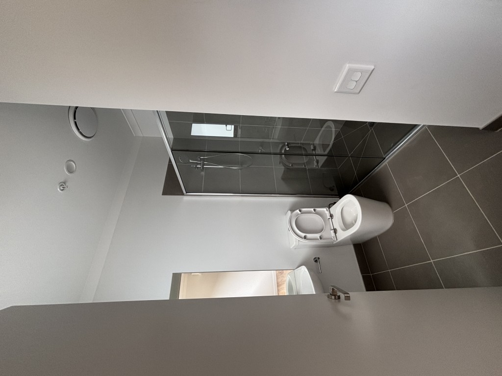 HPS 3 Resident + OOA HPS Home in Armstrong Creek, VIC — Home image 21