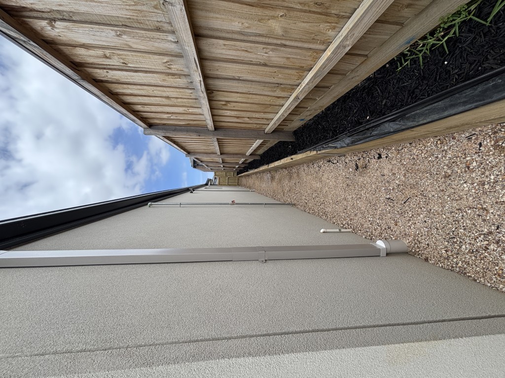 HPS 3 Resident + OOA HPS Home in Armstrong Creek, VIC — Home image 34