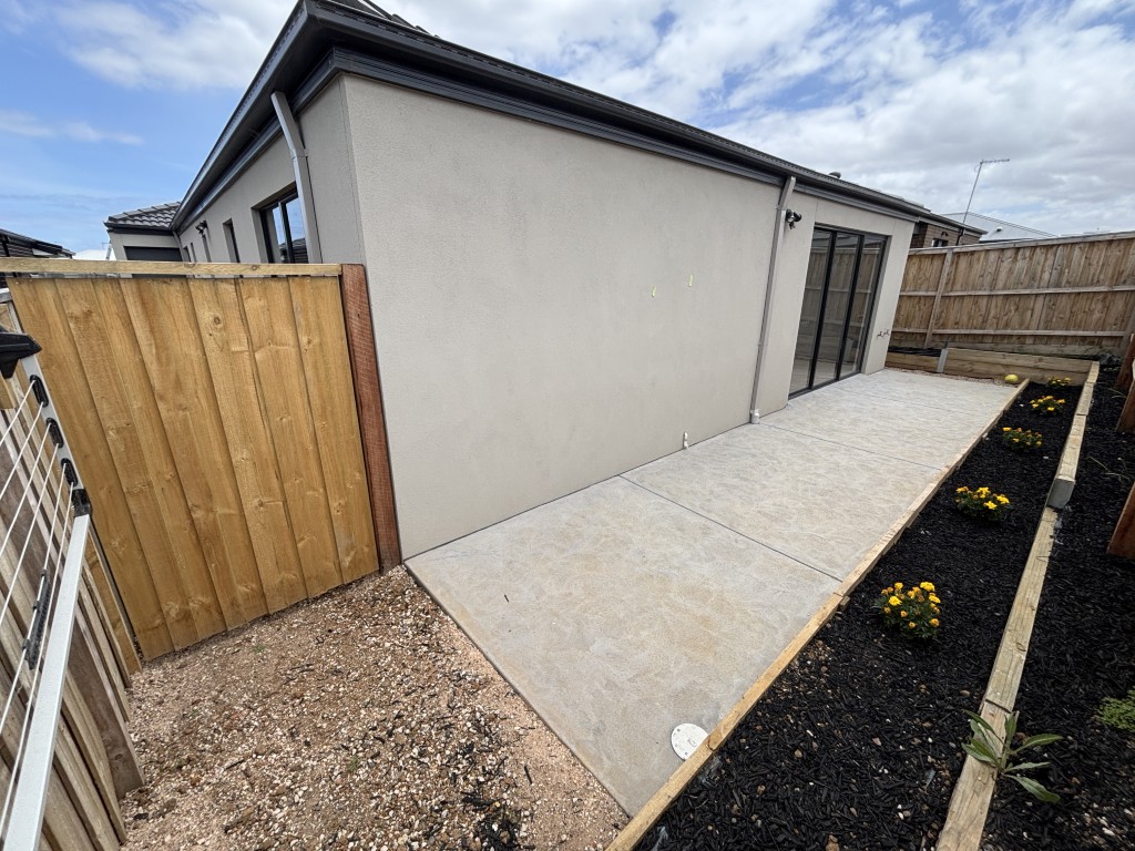 HPS 3 Resident + OOA HPS Home in Armstrong Creek, VIC — Home image 35