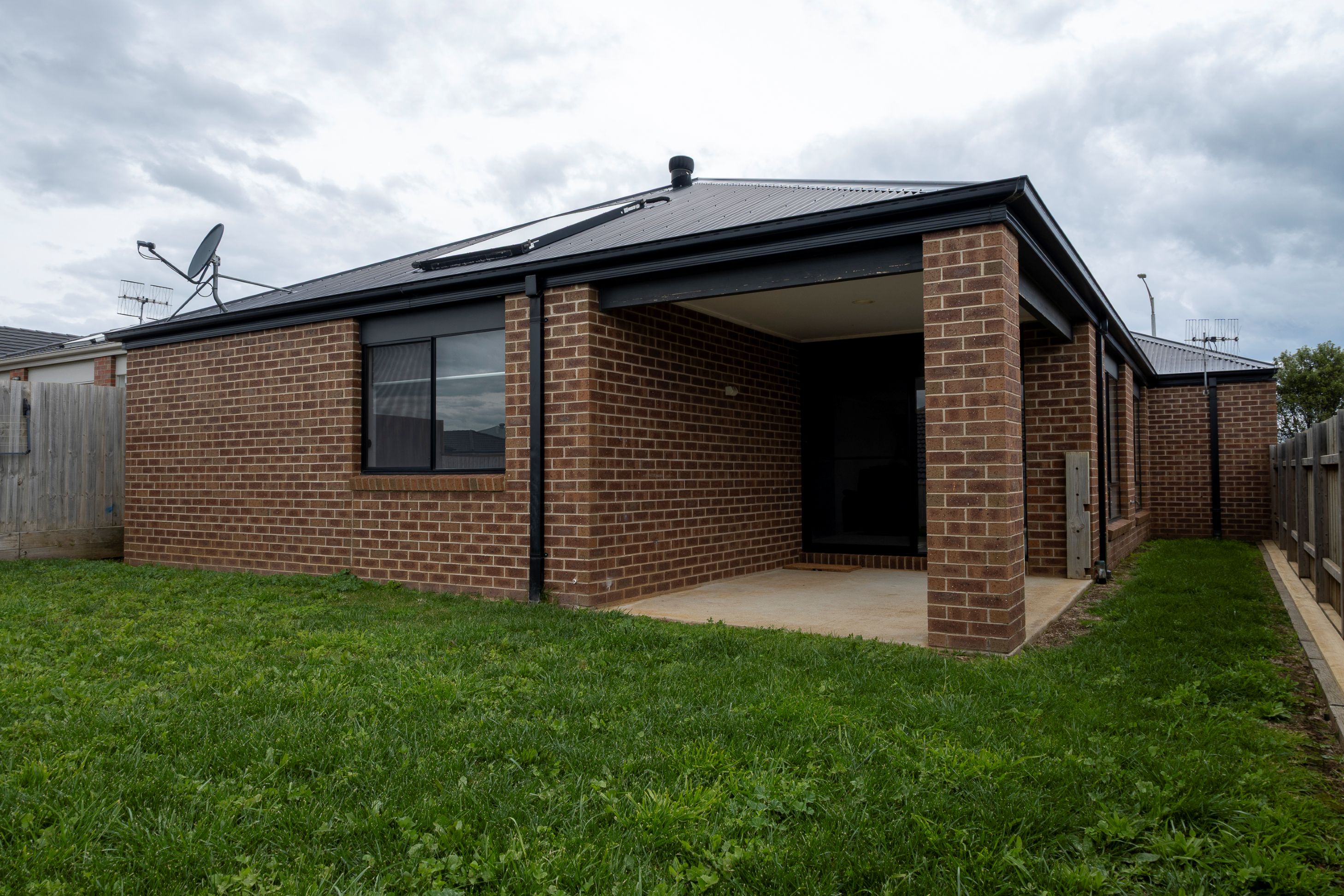 Peaceful edge-of-town home with easy access to Warrnambool services — Home image 8
