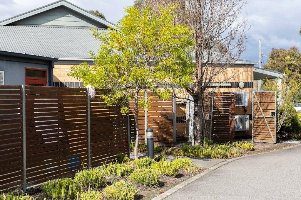 High Physical Support vacancy in Thornbury property with community garden — Home image 4