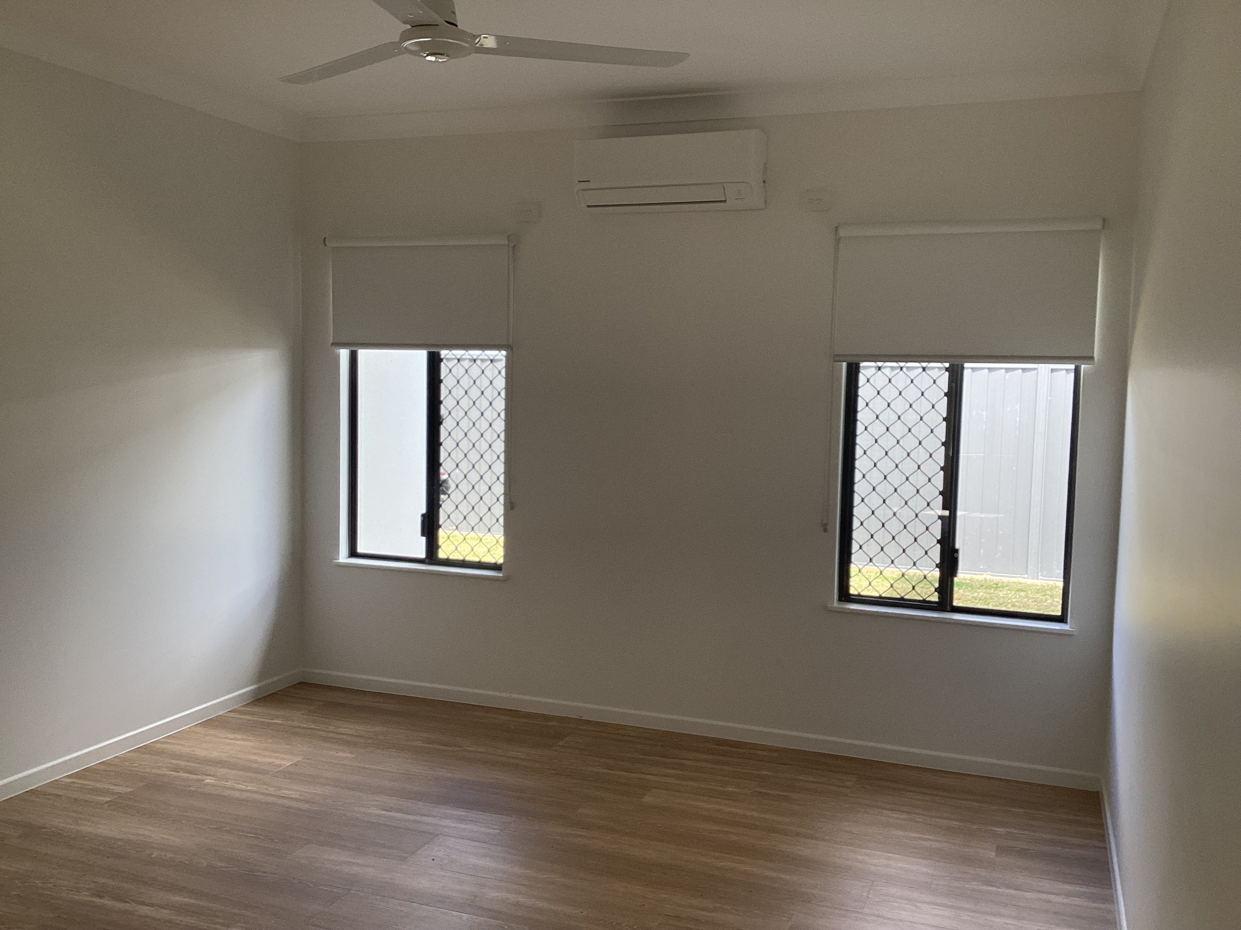 High Physical Support Living in a Peaceful Bentley Park Pocket — Home image 4