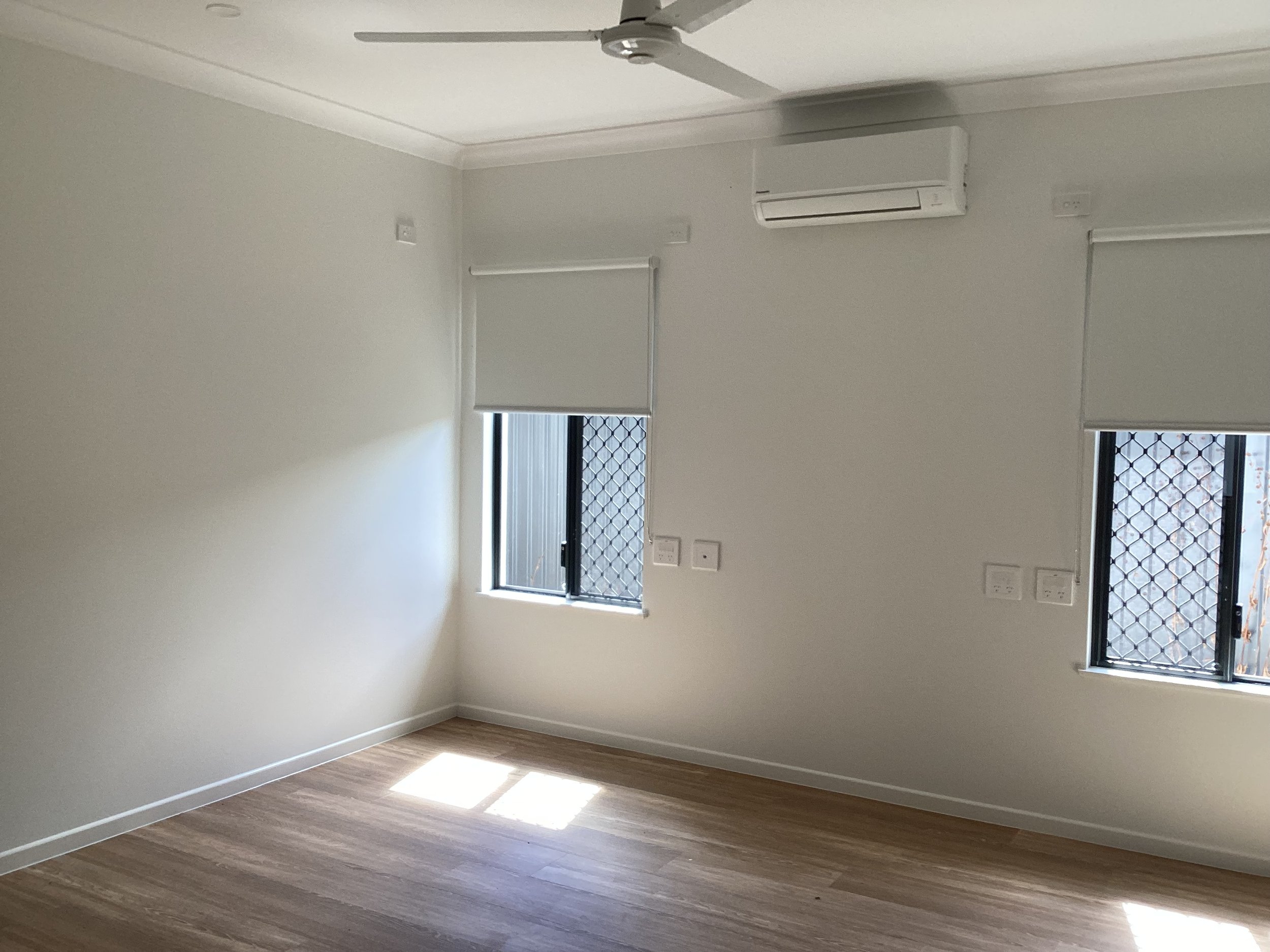High Physical Support Living in a Peaceful Bentley Park Pocket — Home image 5