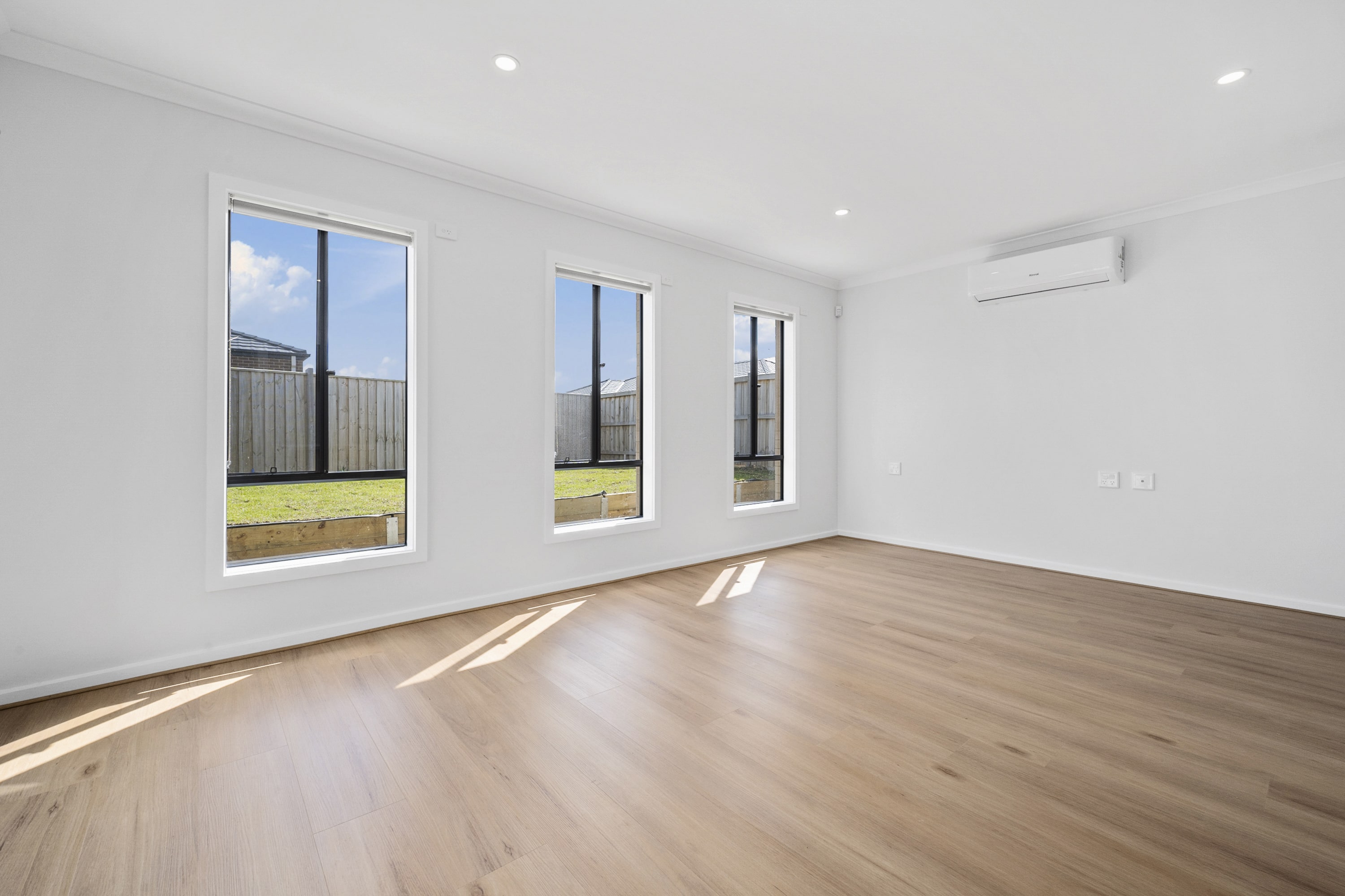 Modern SDA Living - Limited Opportunity in Hobart’s Valley — Home image 4