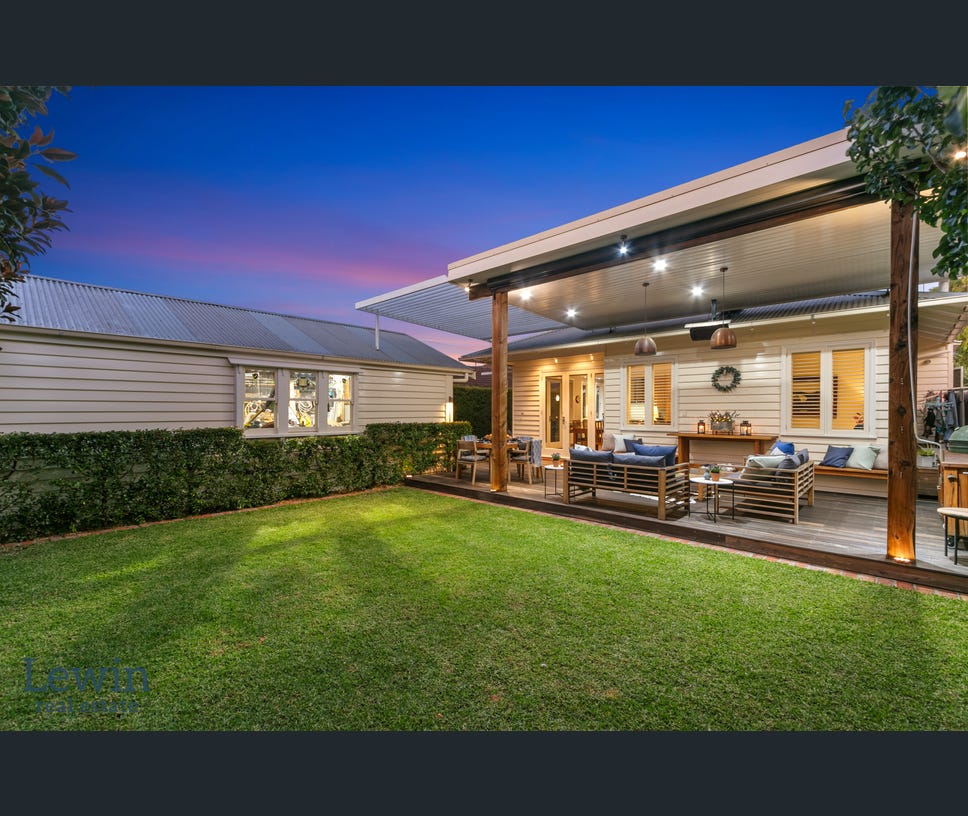 Charming SIL house in Cheltenham - Walking distance to Southland Westfield — Home image 7