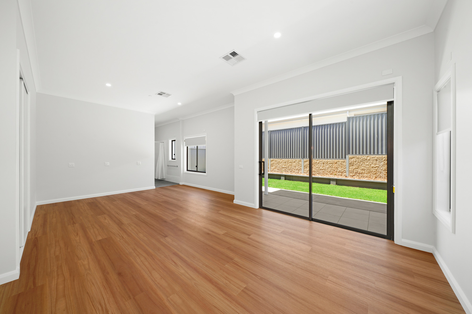 SDA HPS 2 Bedroom House plus OOA Port Macquire, NSW 221 — Home image 4