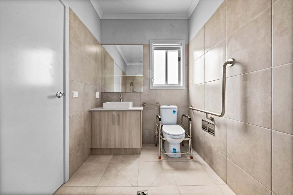 Side-by-Side Strength & Independence: Robust SDA with No Shared Spaces — Home image 7