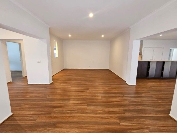 Charming SIL Home in Bentleigh VIC -MTA also Available! — Home image 5