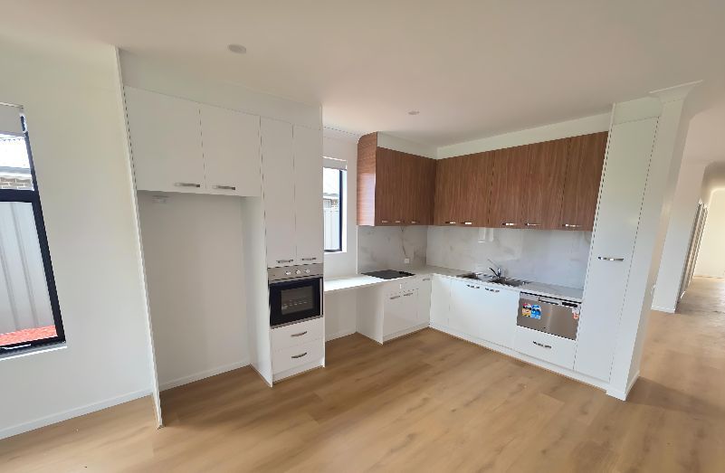 3 BR High Physical Support House with 2 Living Areas – Murray Bridge — Home image 2