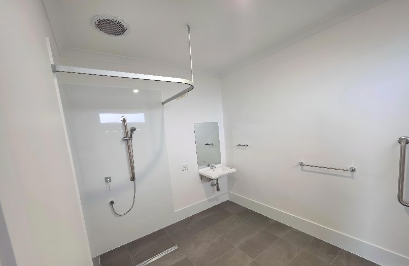 3 BR High Physical Support House with 2 Living Areas – Murray Bridge — Home image 3