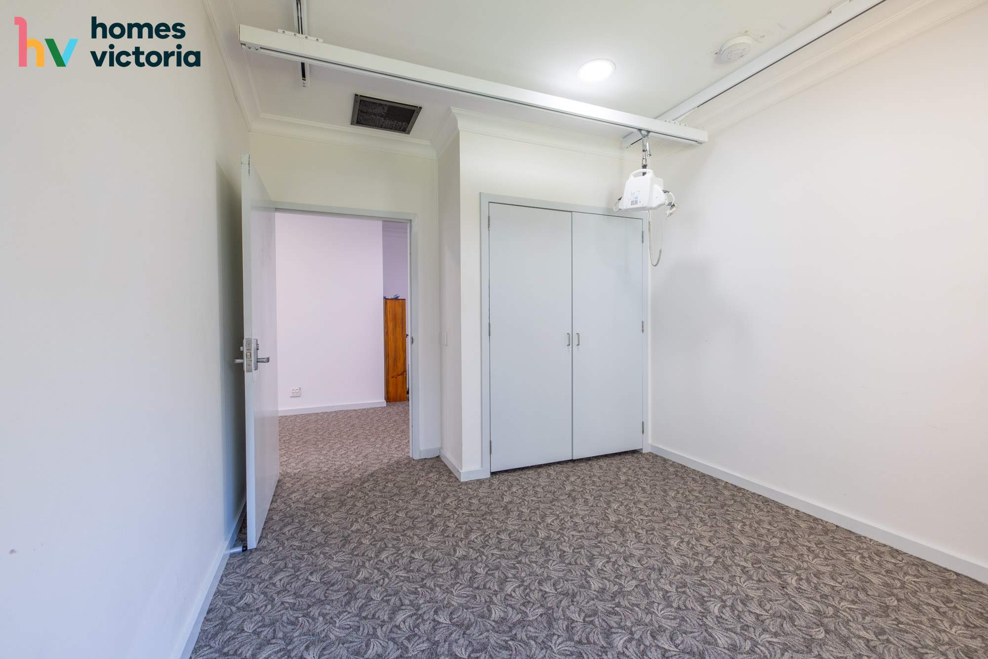 Room to move and high quality supports in this spacious robust built home — Home image 3