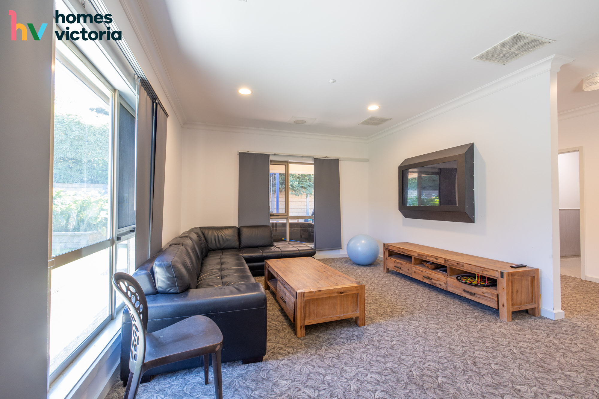 Room to move and high quality supports in this spacious robust built home — Home image 11