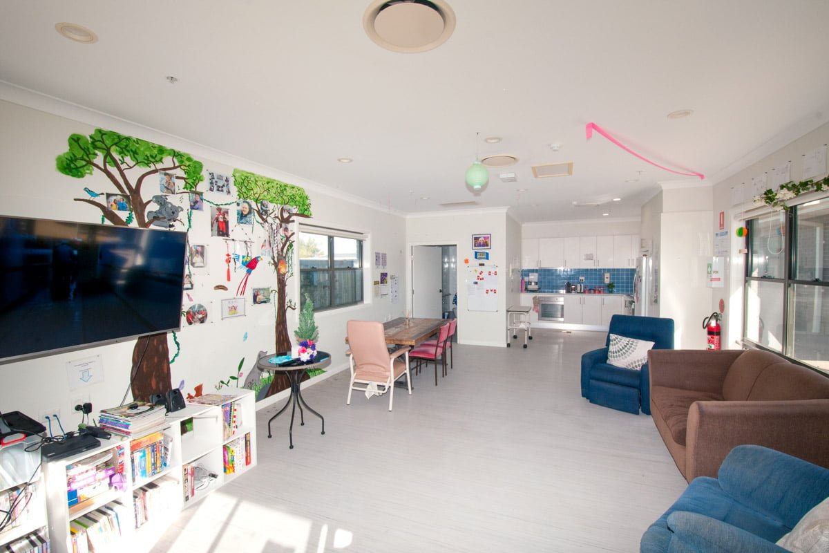 A self-contained, one-bedroom villa in the country music capital of New England — Home image 6