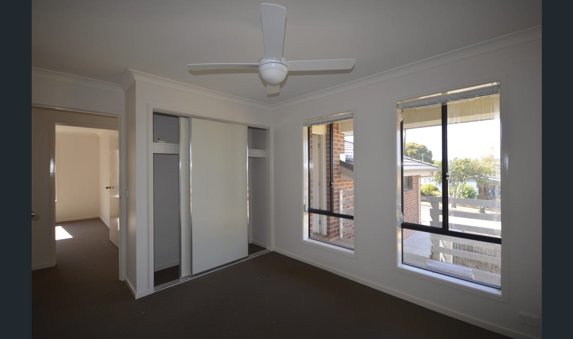 Hannah Street, Morwell– Accessible SIL Home with 3 Vacant Rooms — Home image 4
