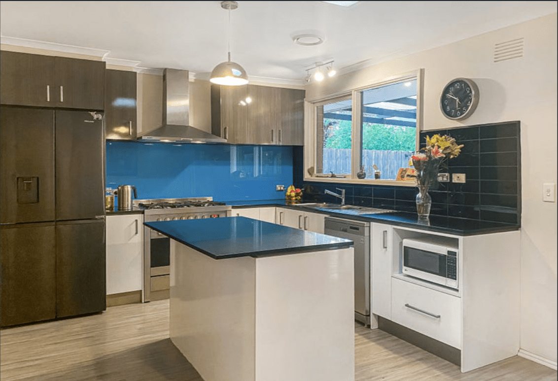 7 DURLEY COURT Frankston VIC, Australia — Home image 2