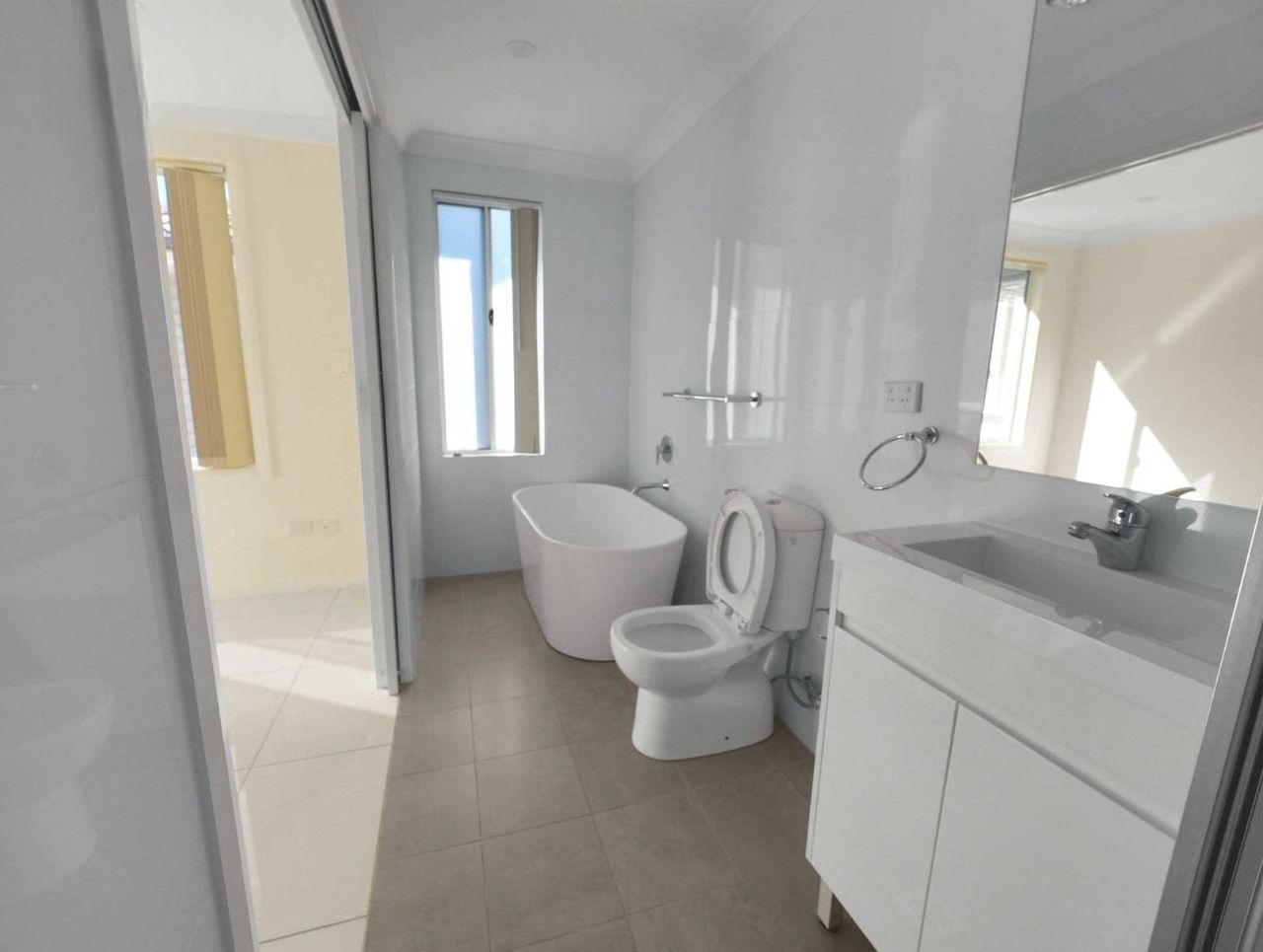 SIL Home in Blacktown — Home image 7